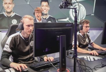 ﻿British police wanted former coach of professional LoL team